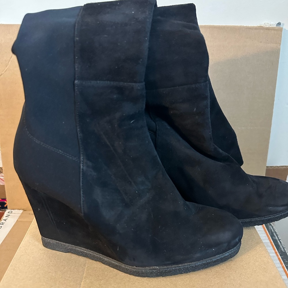 stuart weitzman brand new wedge boots